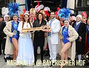 Faschingshochburg Hotel Bayerischer Hof Anreise, Schlüsselübergabe und Einzug des Narrhalla Prinzenpaares 2019 (©Foto: Martin Schmitz)